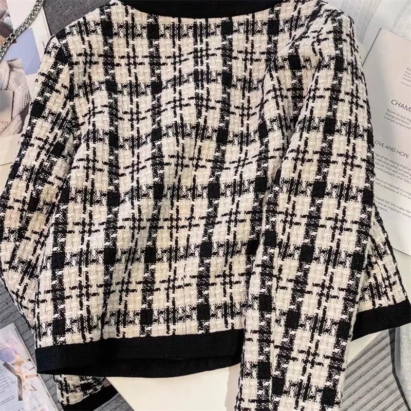 Women's Plaid Short Jacket – Slim Fit Casual Autumn Winter Coat | All-Match Style
