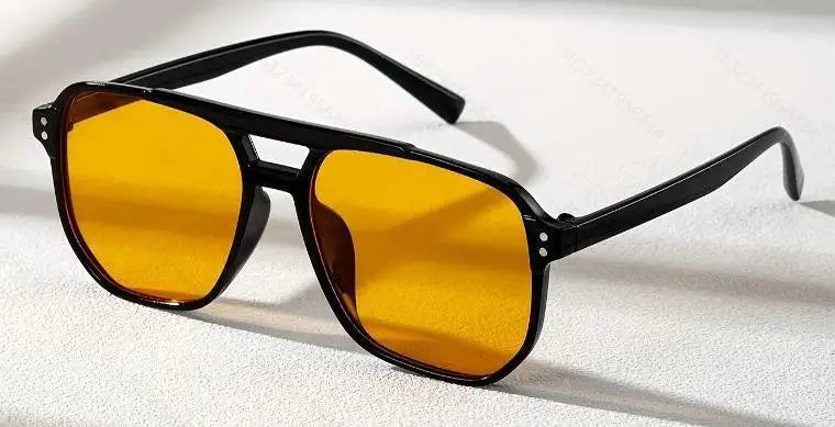 Óculos de Sol Quadrado Punk Retrô Feminino com Proteção UV400 para Praia e Viagem