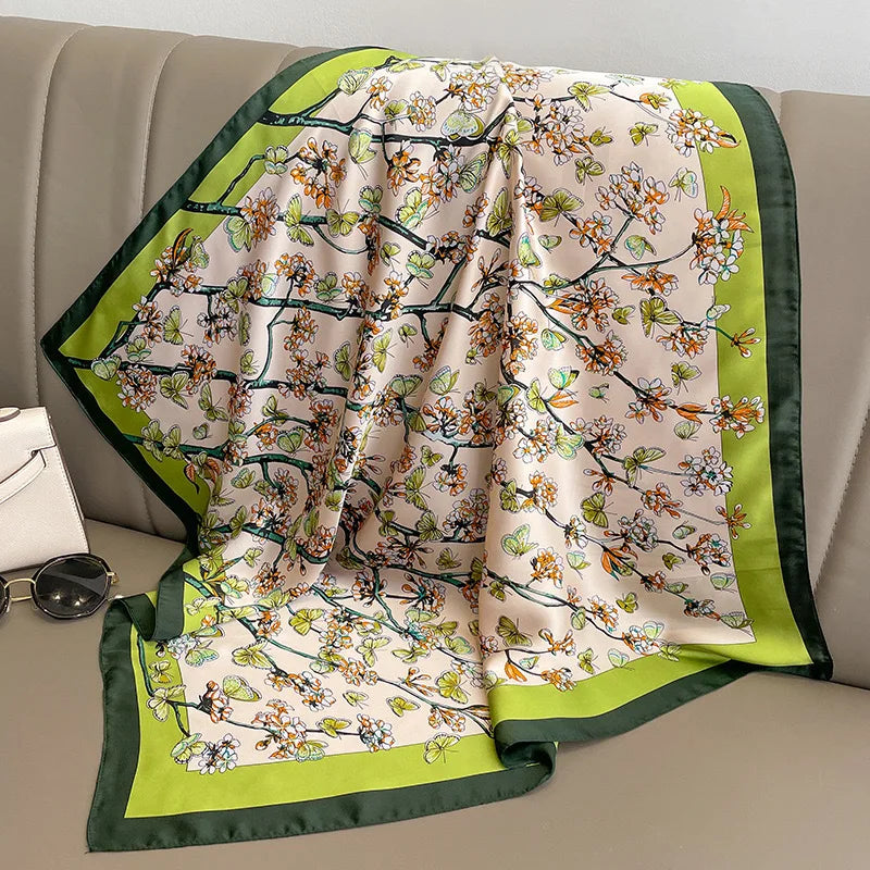Xale Quadrado de Cetim 110x110cm Estampado Feminino Multifuncional para Praia, Cabelo e Hijab