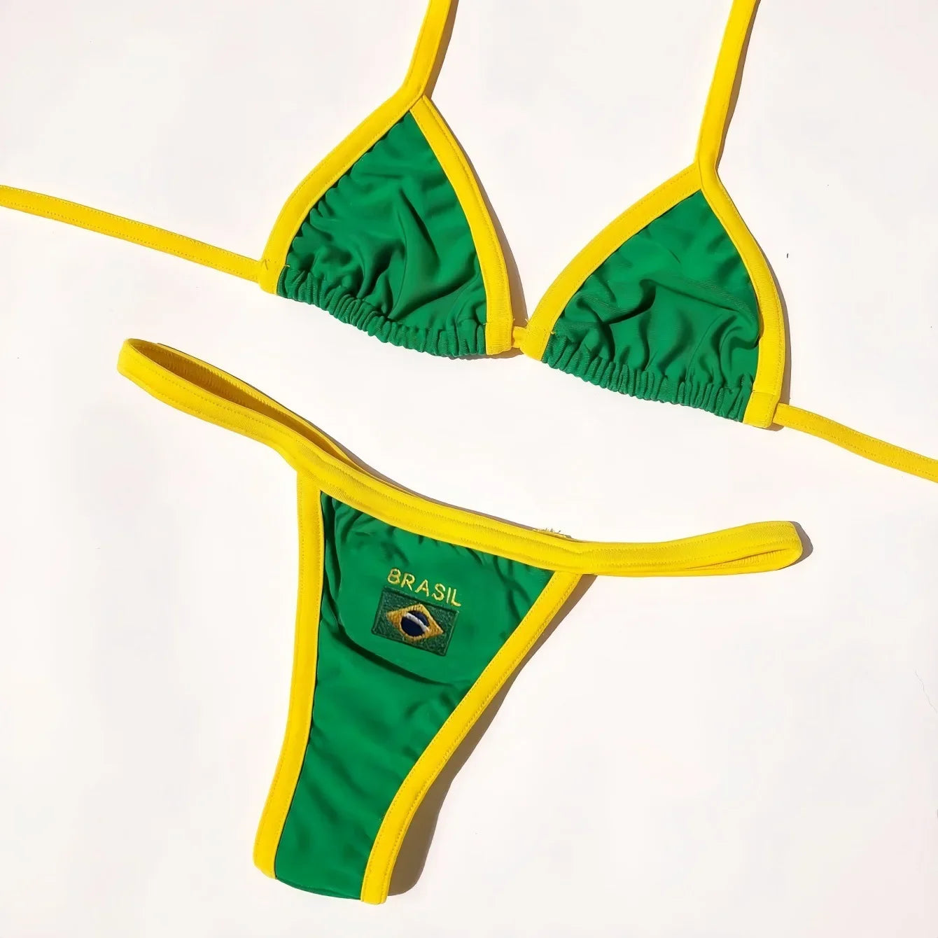 Biquíni Bordado Bandeira do Brasil Patchwork Feminino com Bojo Sem Aro Verão 2026 S M L