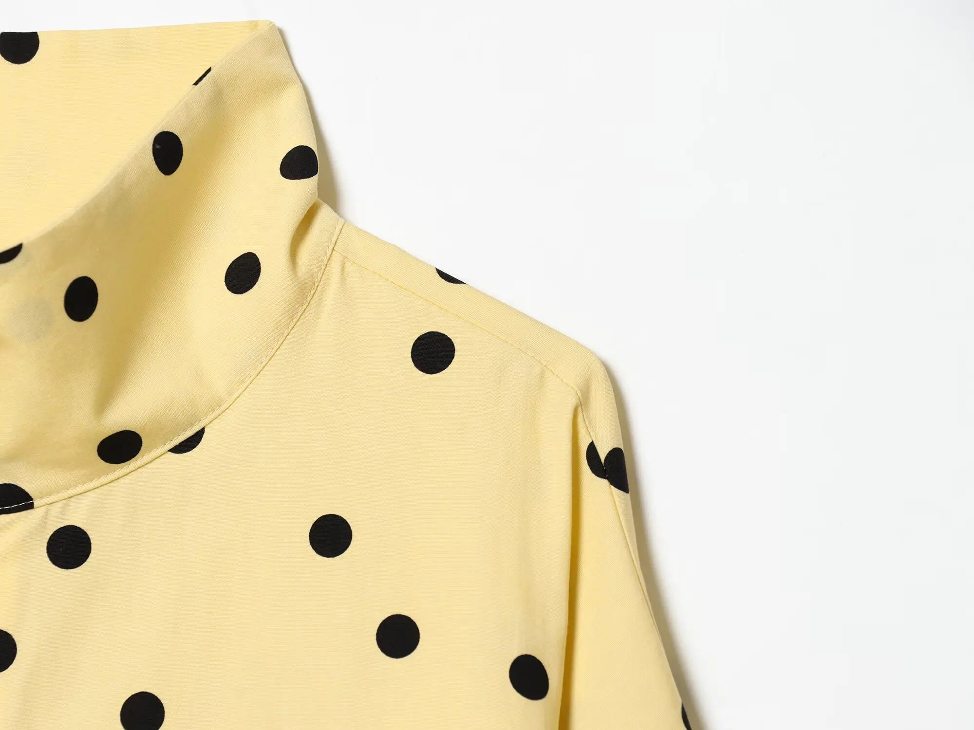 Women's Polka Dot Jacket & Shorts Set – Chic 2-Piece Street Style Suit