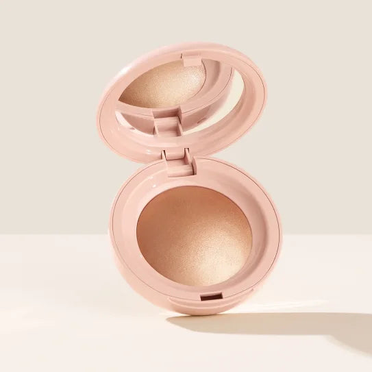 Blush Cremoso Matte com Glitter Iluminador e Lip Gloss Nutritivo para Maquiagem Completa