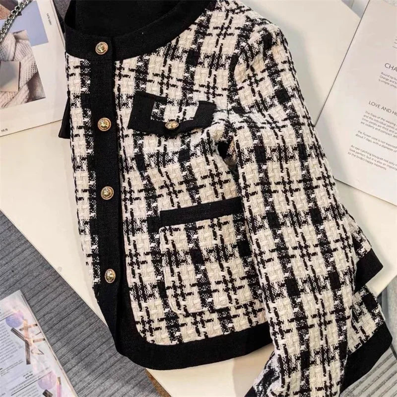 Women's Plaid Short Jacket – Slim Fit Casual Autumn Winter Coat | All-Match Style