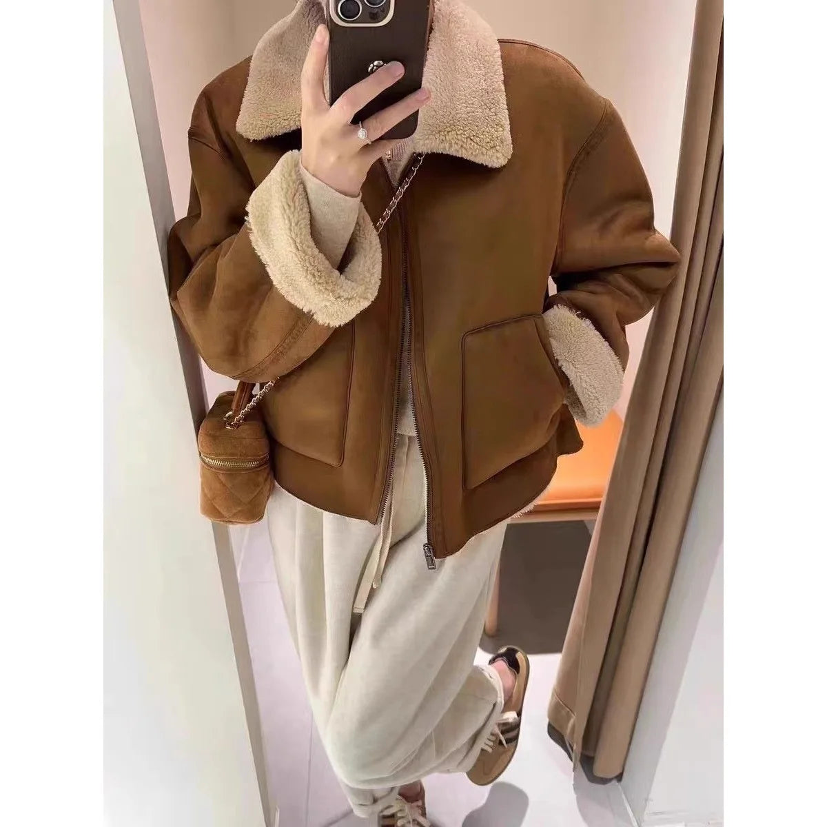 Women's Korean Lamb Fur Jacket – Retro Collared Loose Short Coat