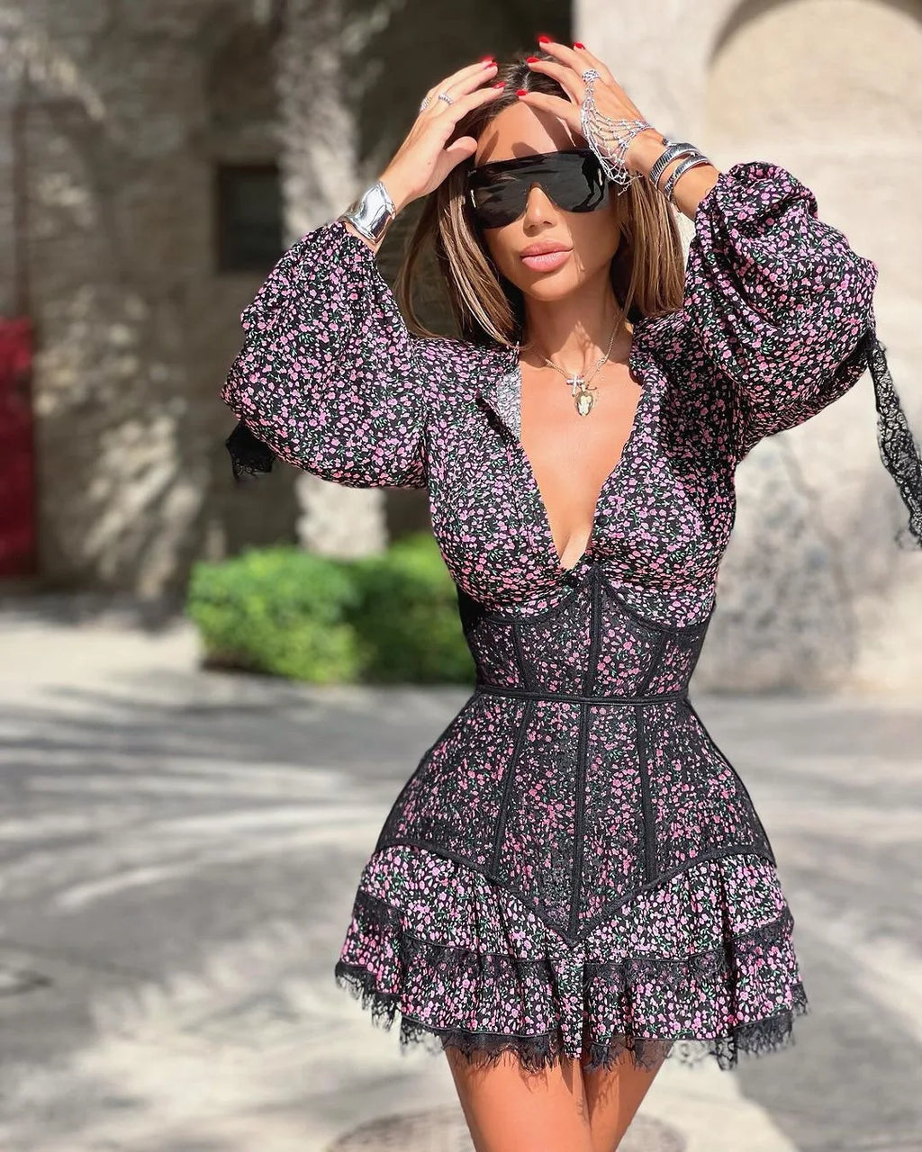 Women's Floral Lace A-Line Mini Dress – Lantern Sleeve V-Neck Sweet Party Dress | Spring Summer