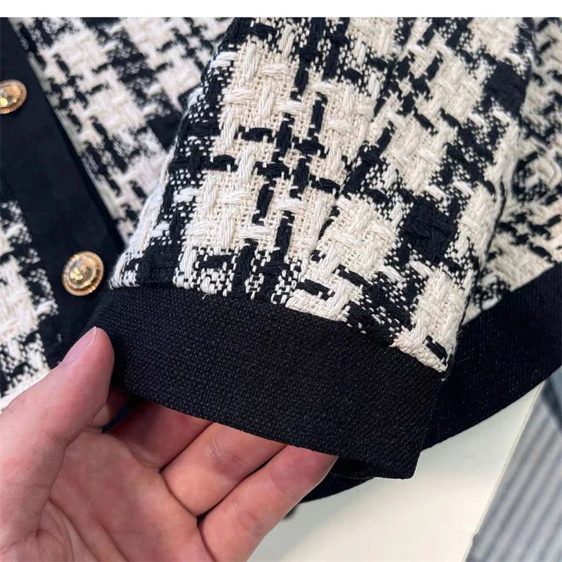 Women's Plaid Short Jacket – Slim Fit Casual Autumn Winter Coat | All-Match Style