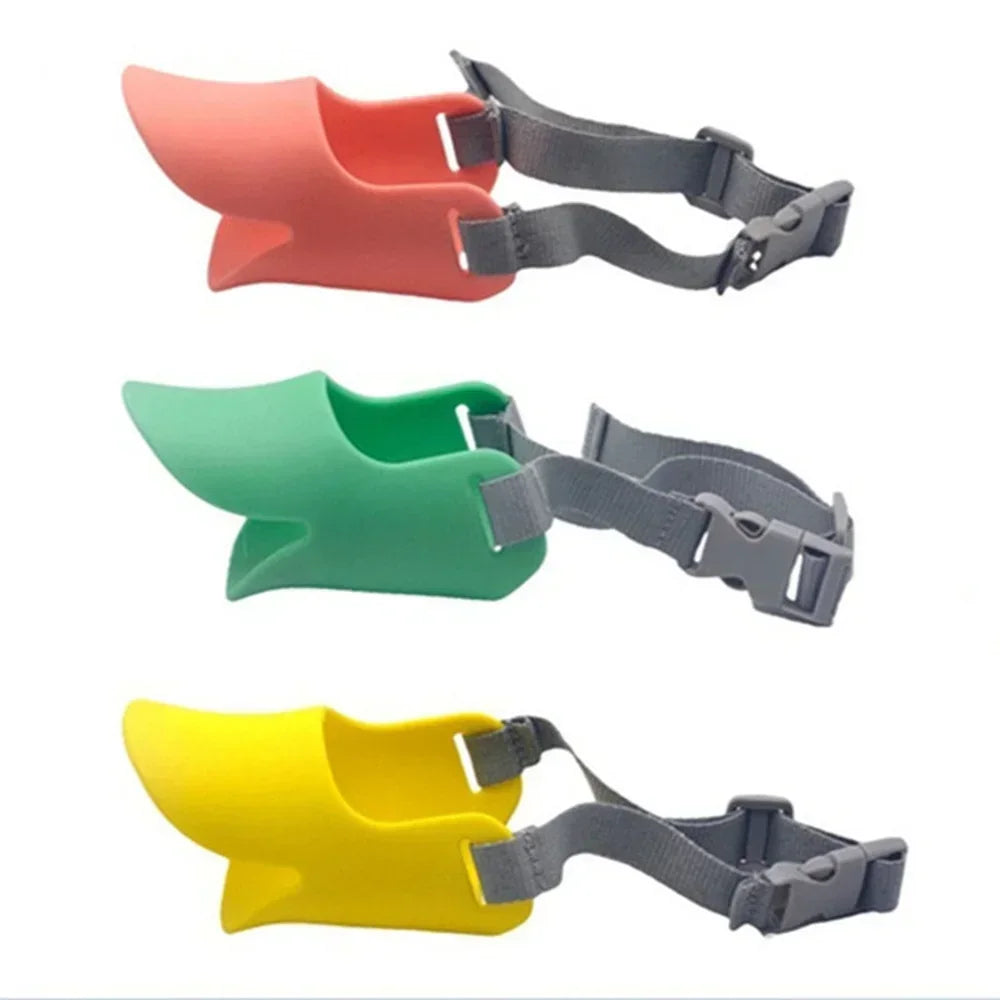 Focinheira de Silicone Bico de Pato para Cães Anti-Mordida e Anti-Latido Ajustável S M L